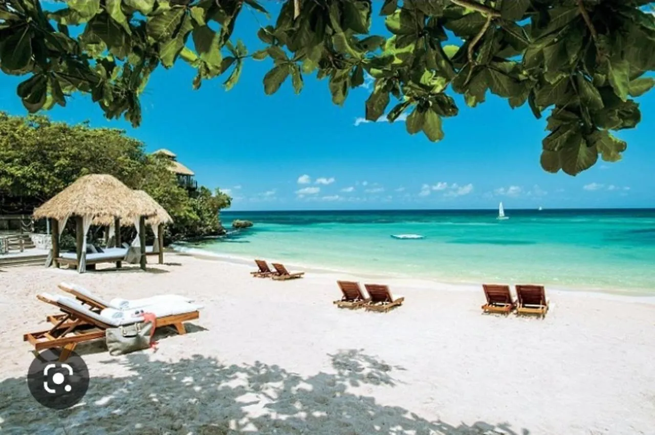 Beautiful 1-Bed House In New Harbour Village 3 Old Harbour St Catherine Jamaica Secured Gated Community 0*,